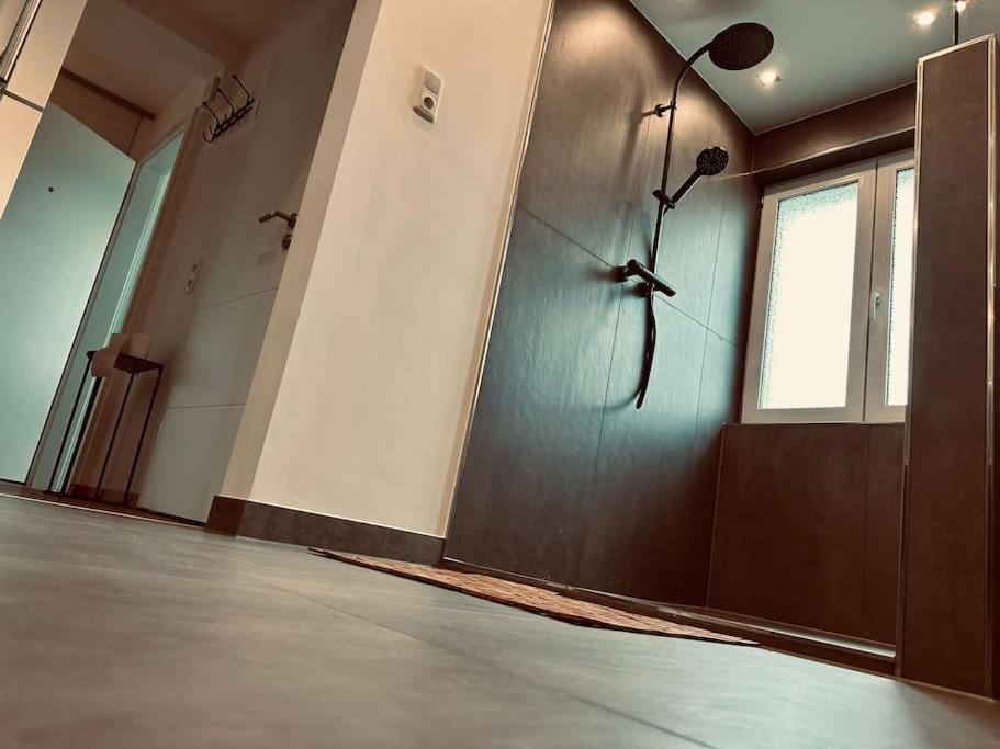 Moderne Ferienwohnung Zweifall Stolberg  Bagian luar foto